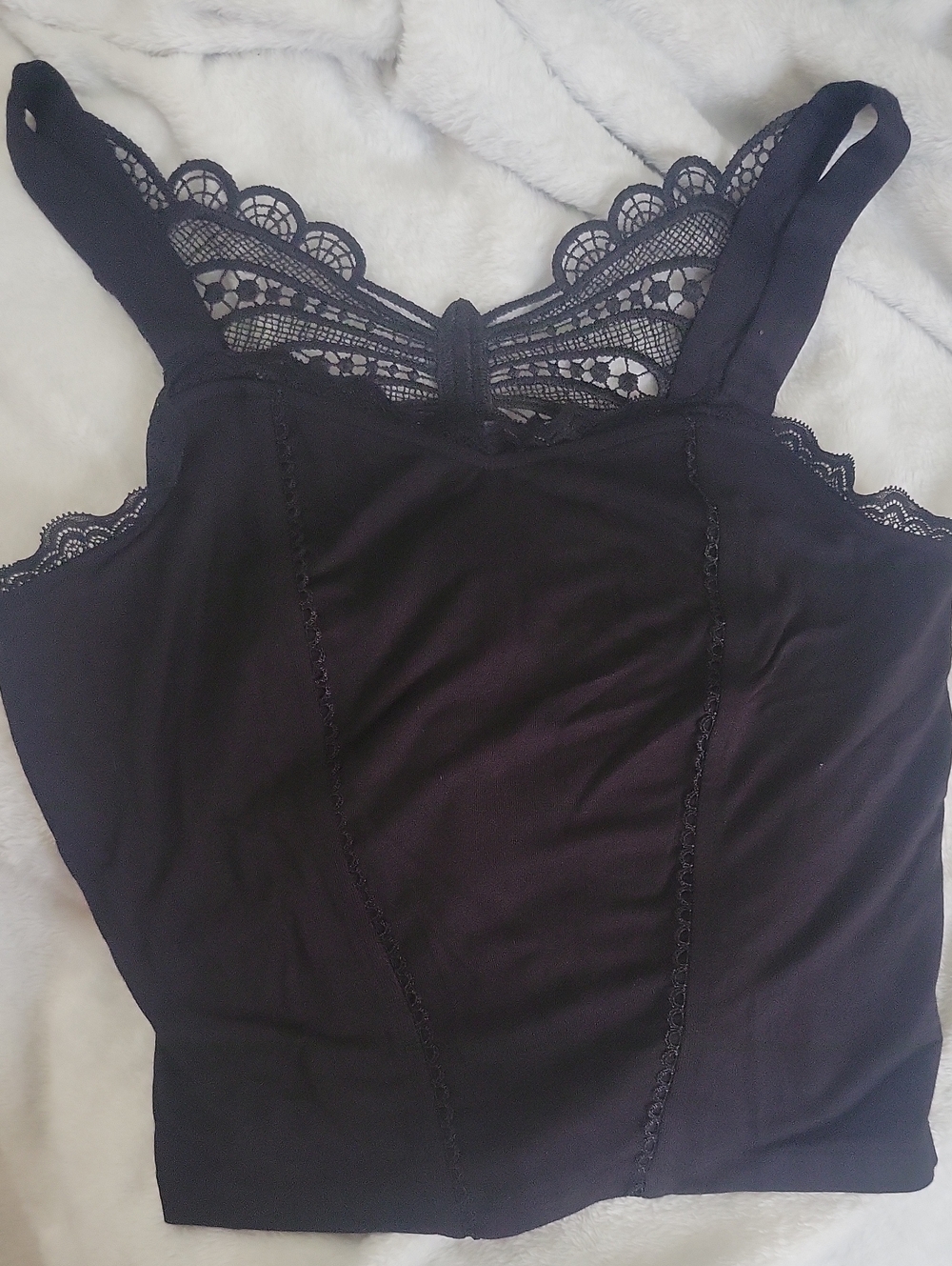 Lace Butterfly Back Camisole Tank Top - Black